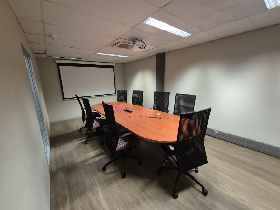 To Let Commercial Property for Rent in Die Hoewes Gauteng