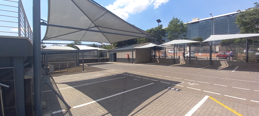 To Let Commercial Property for Rent in Die Hoewes Gauteng