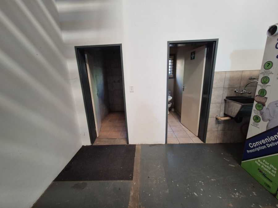 To Let Commercial Property for Rent in Hennopspark Gauteng