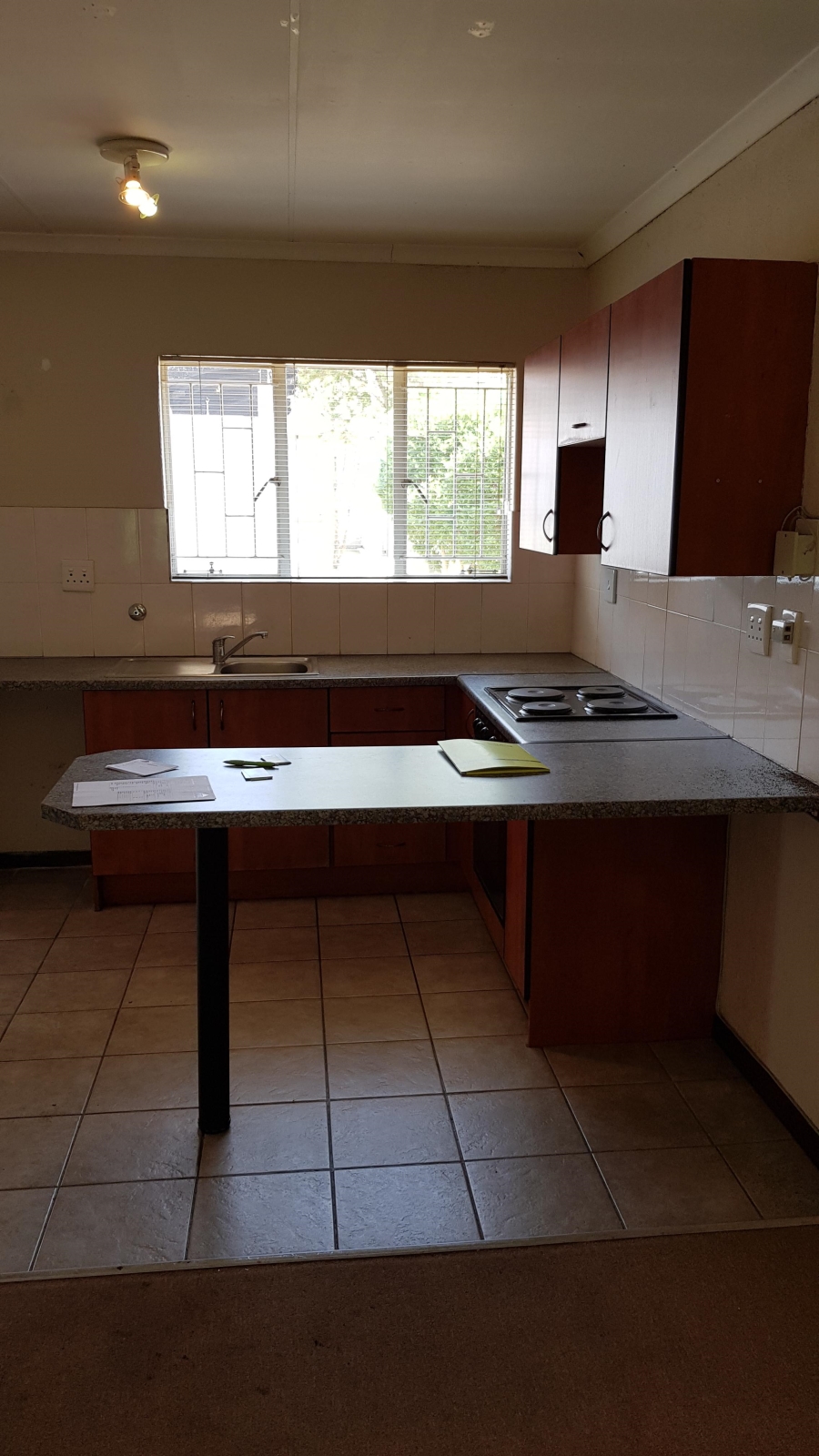 To Let 1 Bedroom Property for Rent in Greenstone Hill Gauteng