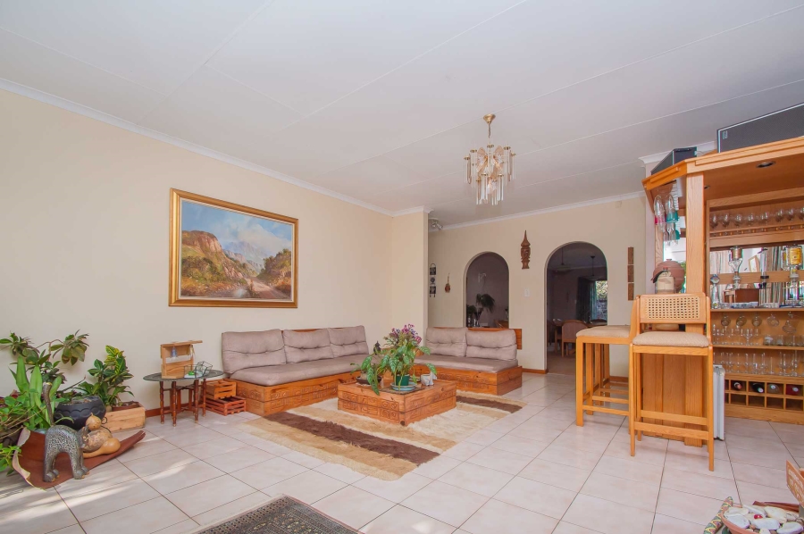 4 Bedroom Property for Sale in Ruimsig Gauteng