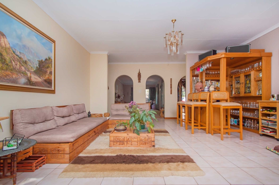 4 Bedroom Property for Sale in Ruimsig Gauteng