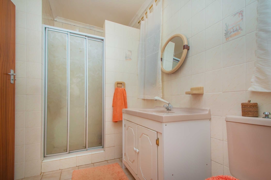 4 Bedroom Property for Sale in Ruimsig Gauteng
