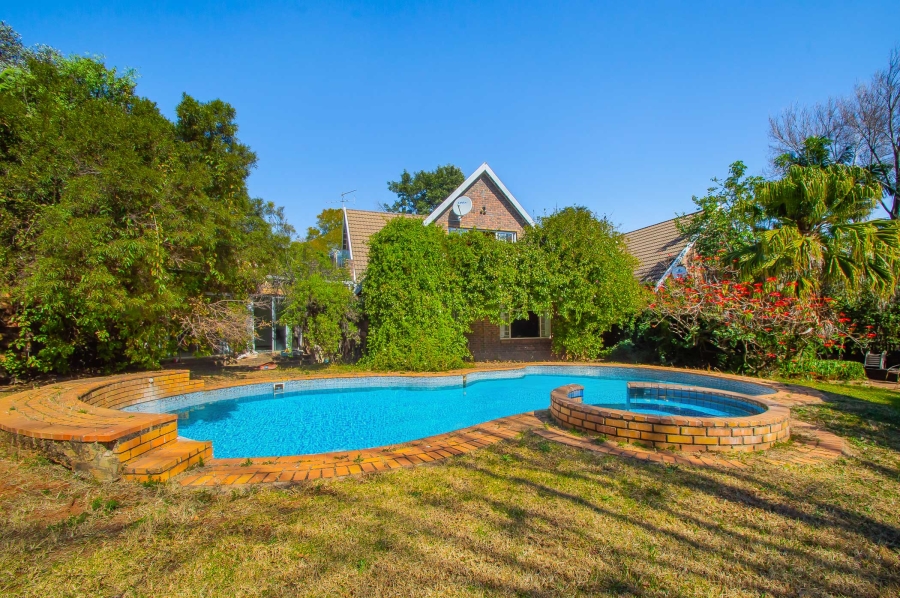 4 Bedroom Property for Sale in Ruimsig Gauteng
