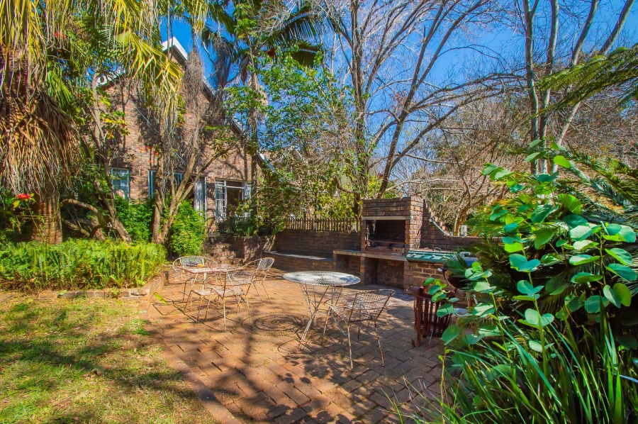 4 Bedroom Property for Sale in Ruimsig Gauteng