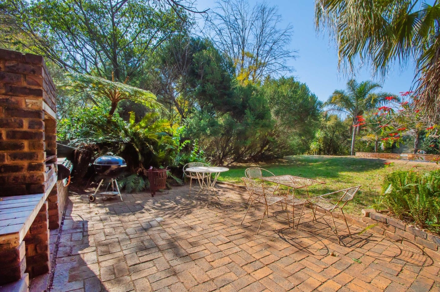 4 Bedroom Property for Sale in Ruimsig Gauteng