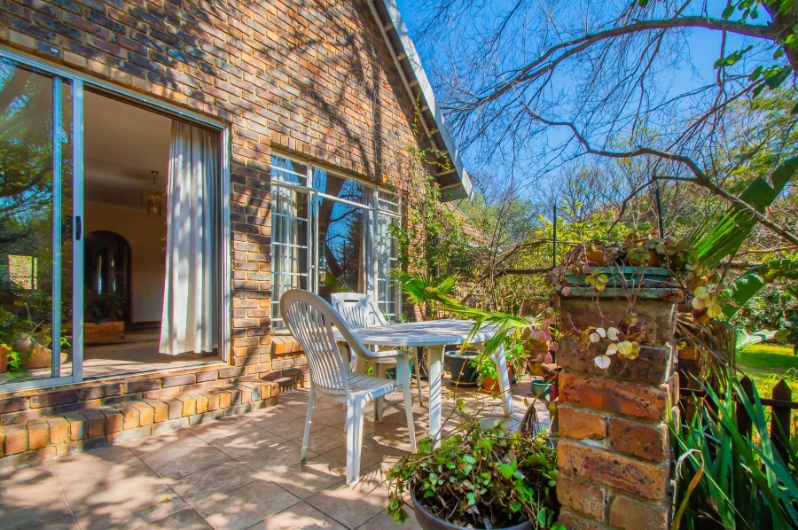 4 Bedroom Property for Sale in Ruimsig Gauteng