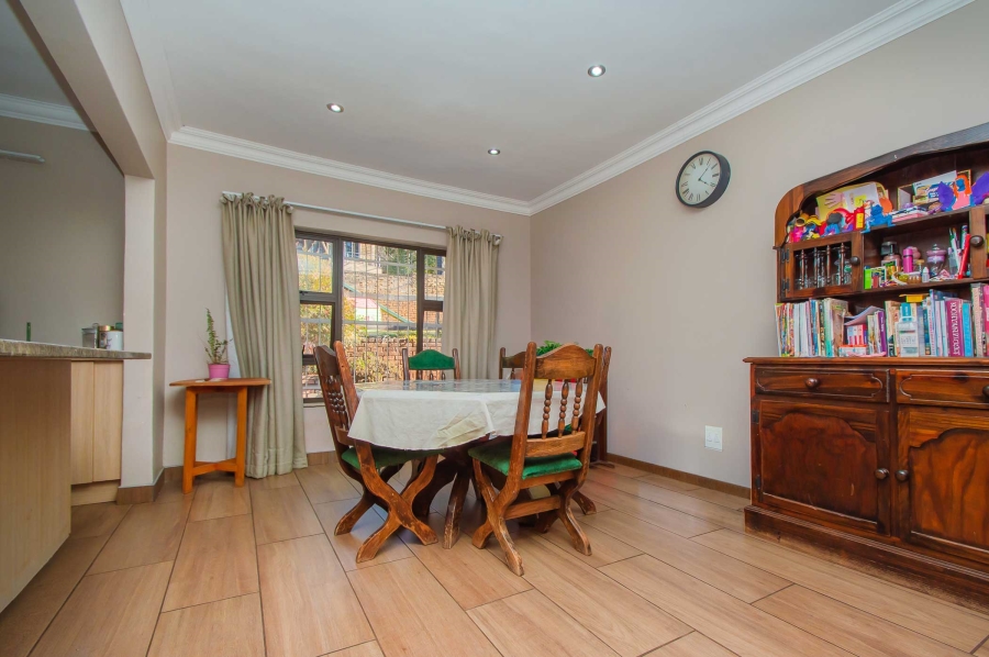 7 Bedroom Property for Sale in Kenmare Gauteng