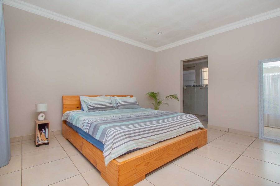 7 Bedroom Property for Sale in Kenmare Gauteng