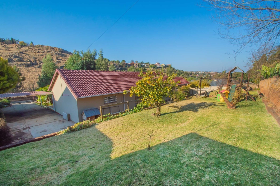 7 Bedroom Property for Sale in Kenmare Gauteng