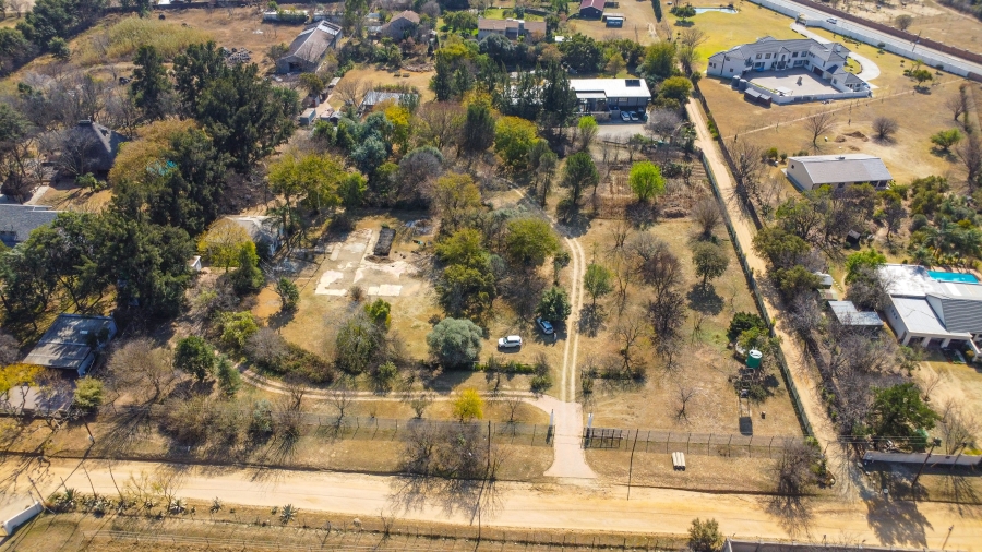 1 Bedroom Property for Sale in Chartwell Gauteng