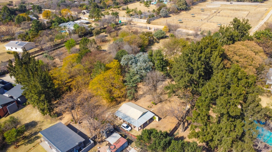 1 Bedroom Property for Sale in Chartwell Gauteng