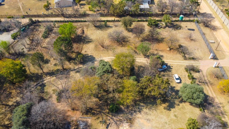 1 Bedroom Property for Sale in Chartwell Gauteng