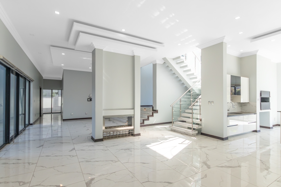 5 Bedroom Property for Sale in Steyn City Gauteng