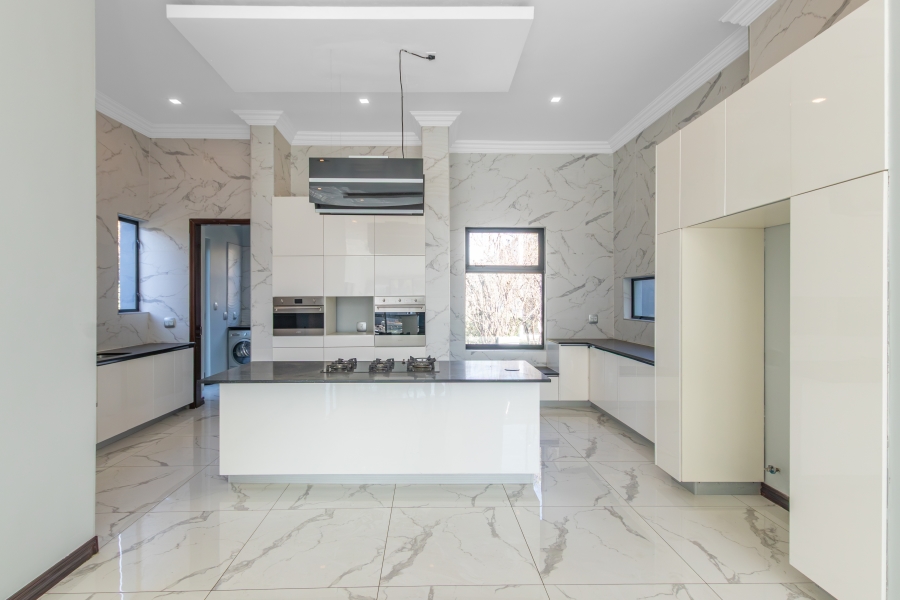 5 Bedroom Property for Sale in Steyn City Gauteng
