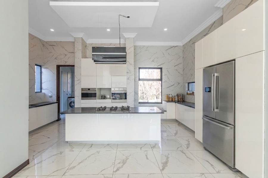 5 Bedroom Property for Sale in Steyn City Gauteng