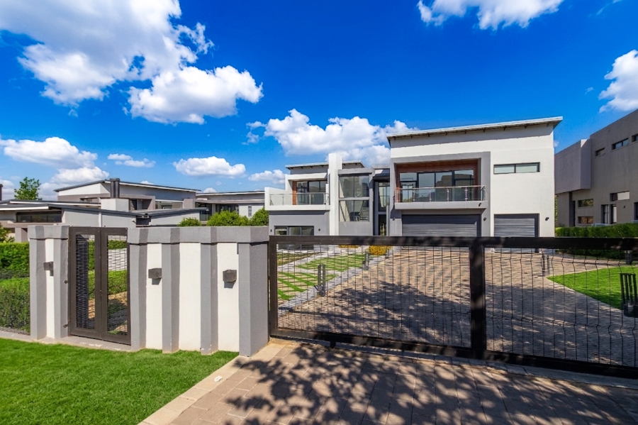 5 Bedroom Property for Sale in Steyn City Gauteng
