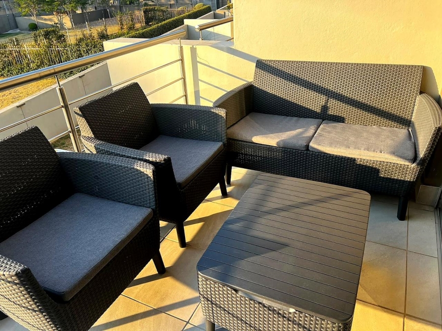 To Let 2 Bedroom Property for Rent in Broadacres Gauteng