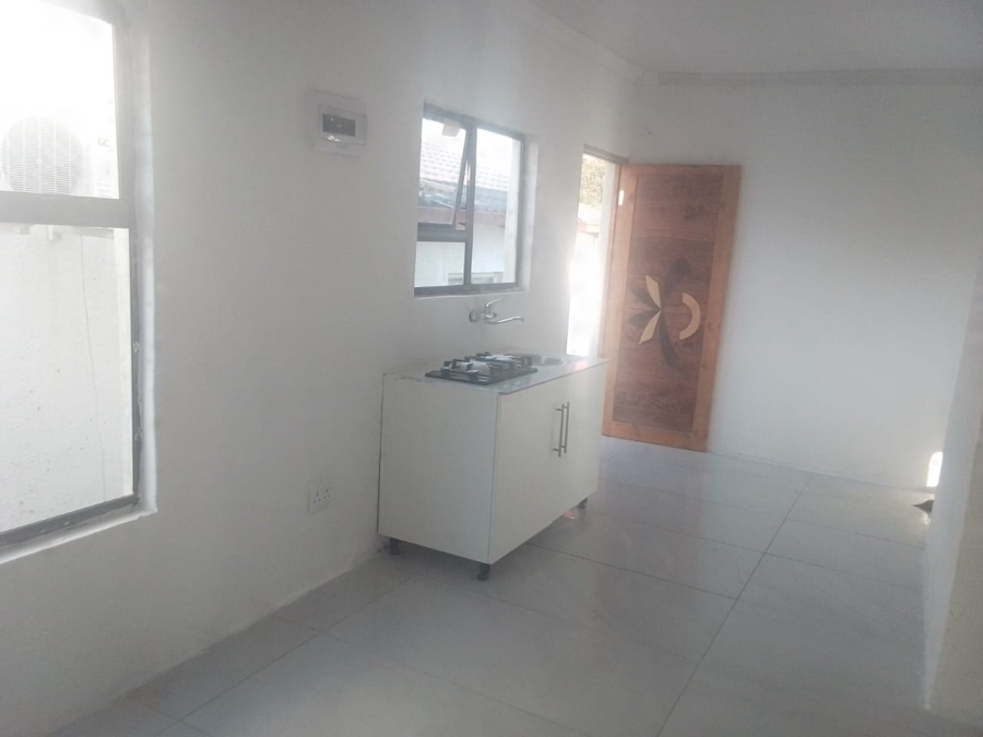 1 Bedroom Property for Sale in Sundowner Gauteng