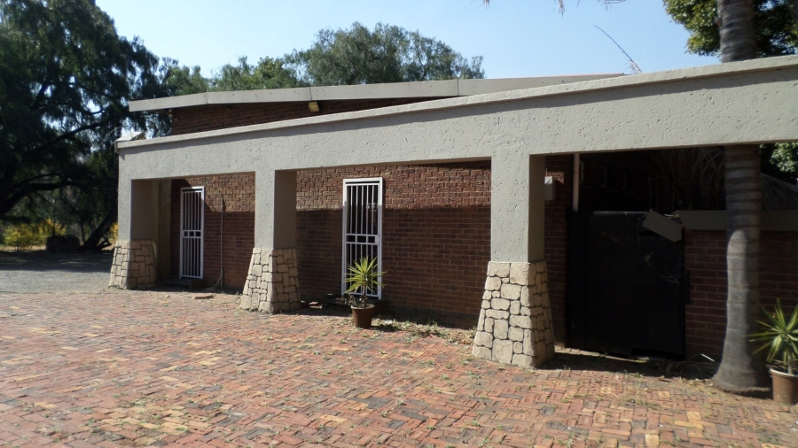 To Let Commercial Property for Rent in Primrose Gauteng