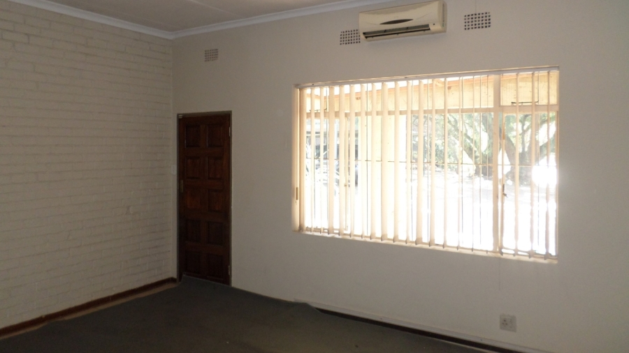To Let Commercial Property for Rent in Primrose Gauteng