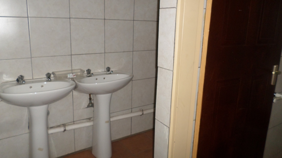 To Let Commercial Property for Rent in Primrose Gauteng