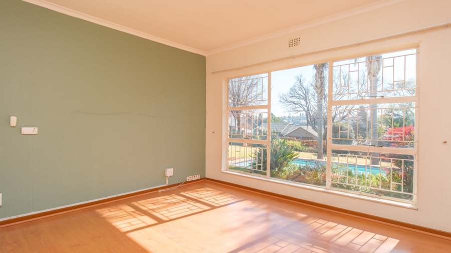 3 Bedroom Property for Sale in Helderkruin Gauteng