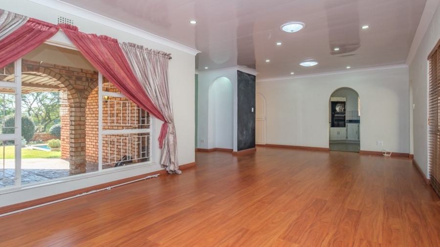 3 Bedroom Property for Sale in Helderkruin Gauteng