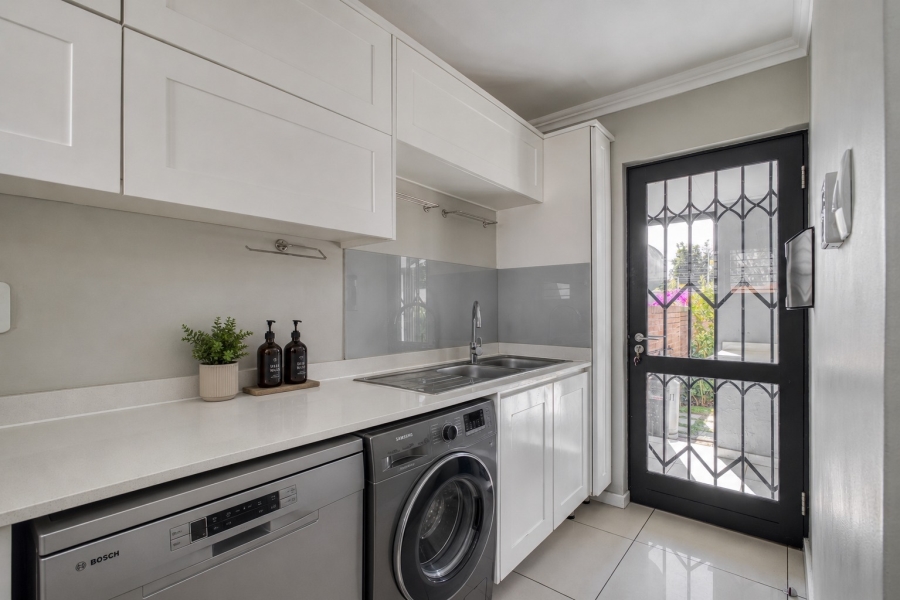 3 Bedroom Property for Sale in Paulshof Gauteng