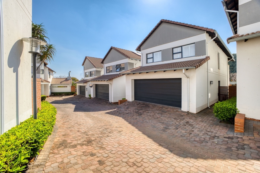 3 Bedroom Property for Sale in Paulshof Gauteng