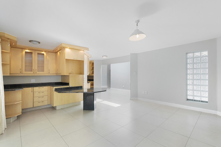 4 Bedroom Property for Sale in Fourways Gardens Gauteng