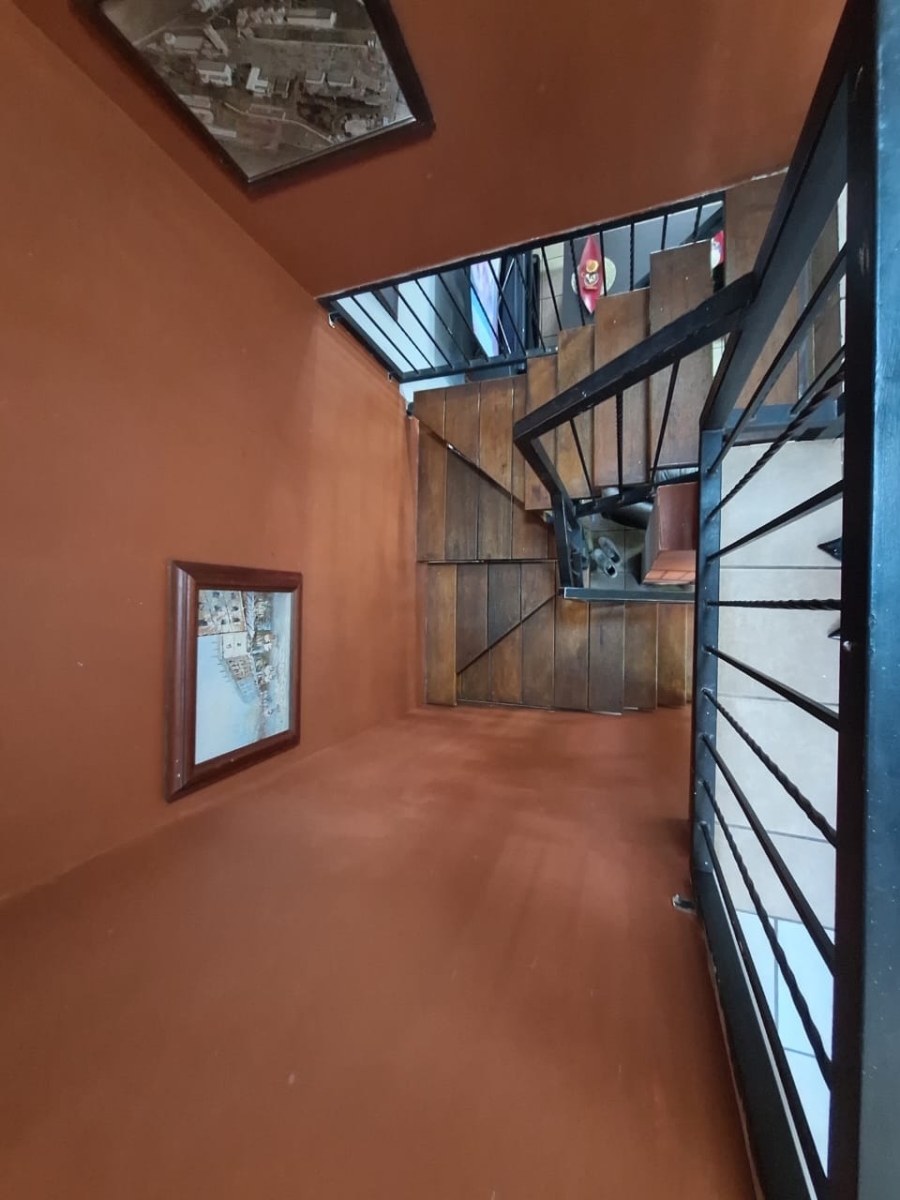 3 Bedroom Property for Sale in Annlin Gauteng