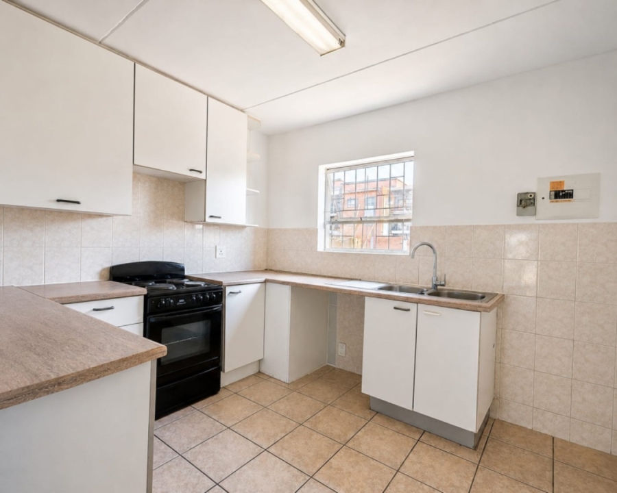 To Let 2 Bedroom Property for Rent in Vorna Valley Gauteng