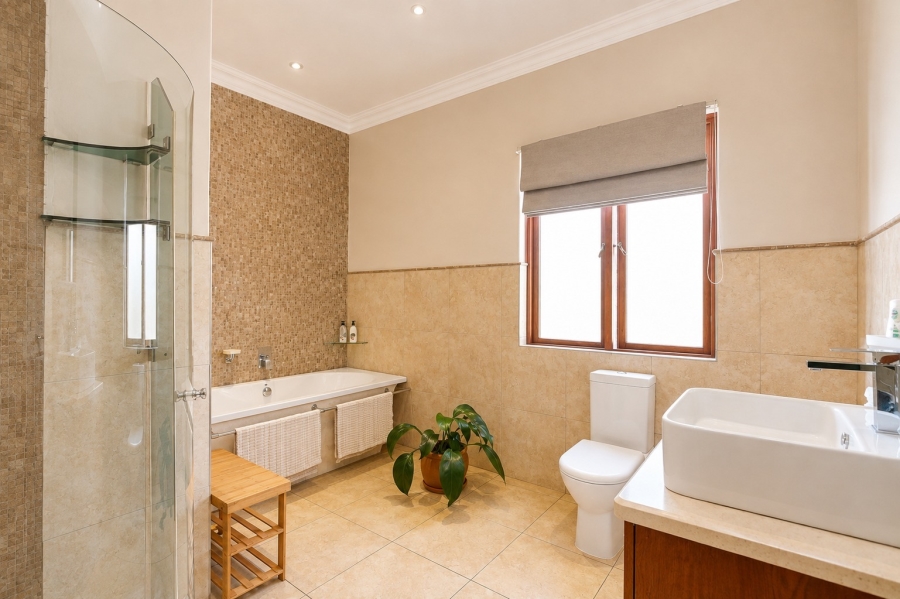 4 Bedroom Property for Sale in Sable Hills Gauteng