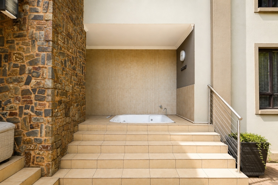4 Bedroom Property for Sale in Sable Hills Gauteng