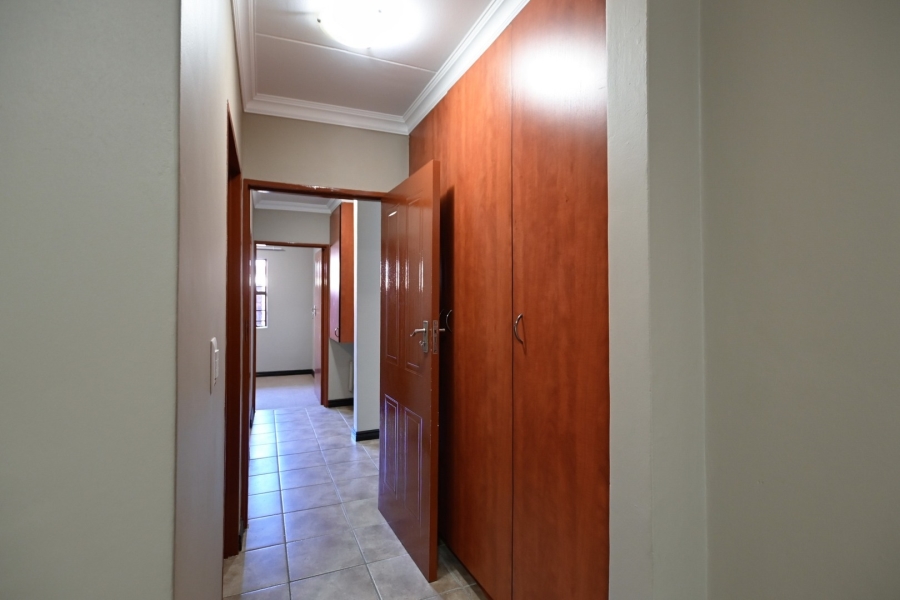 2 Bedroom Property for Sale in Montana Gauteng