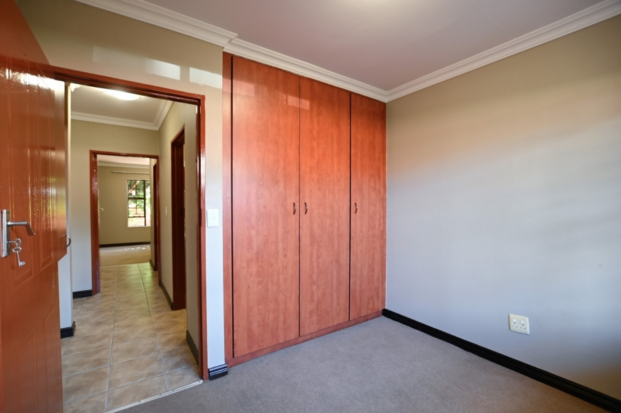 2 Bedroom Property for Sale in Montana Gauteng