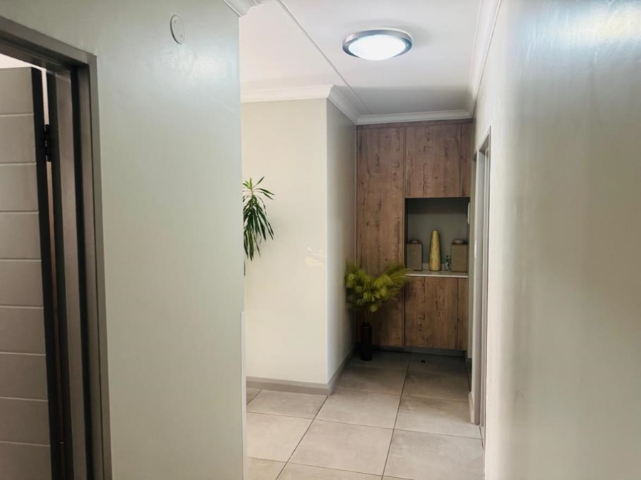 3 Bedroom Property for Sale in Carlswald Estate Gauteng