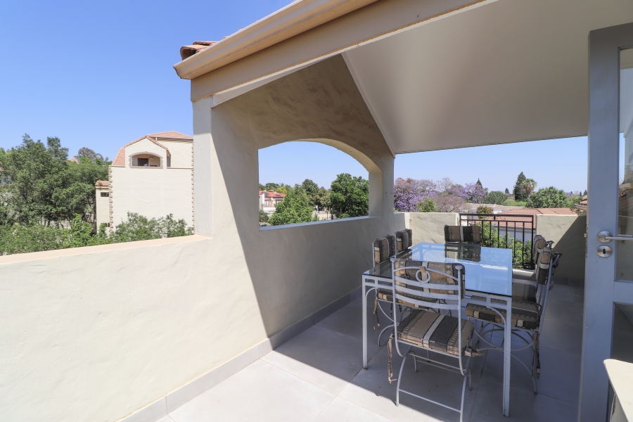 To Let 1 Bedroom Property for Rent in Morningside Gauteng