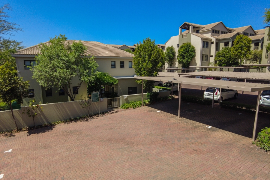 To Let 1 Bedroom Property for Rent in Bryanston Gauteng