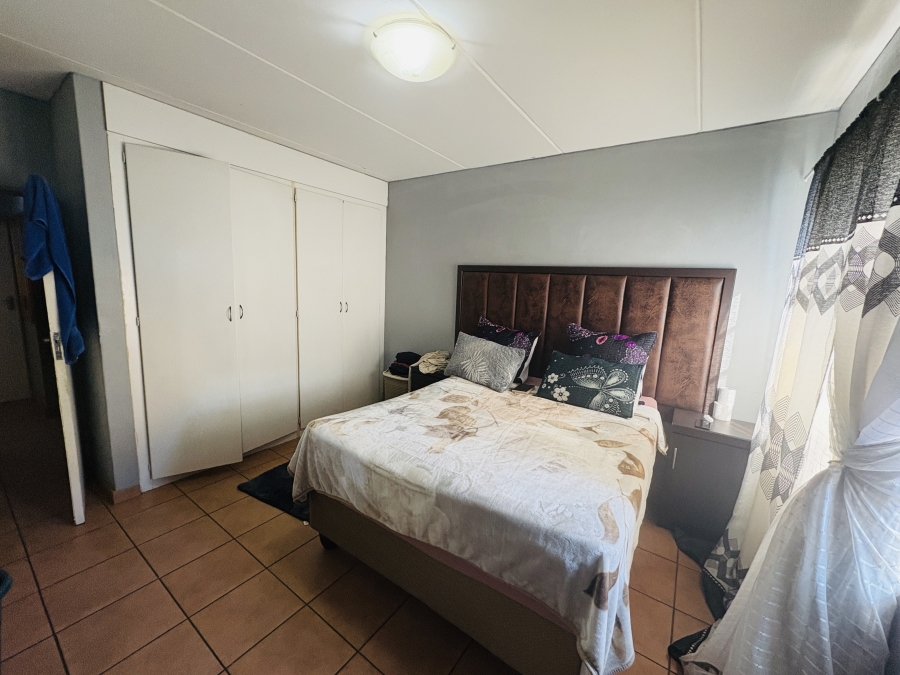 2 Bedroom Property for Sale in Clarina Gauteng