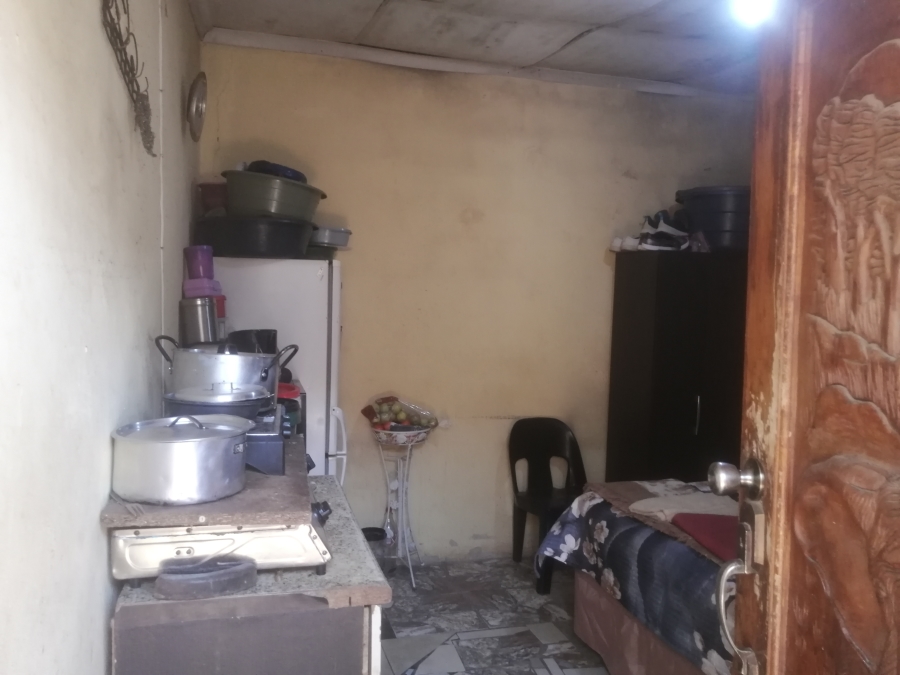 9 Bedroom Property for Sale in Mapleton Gauteng