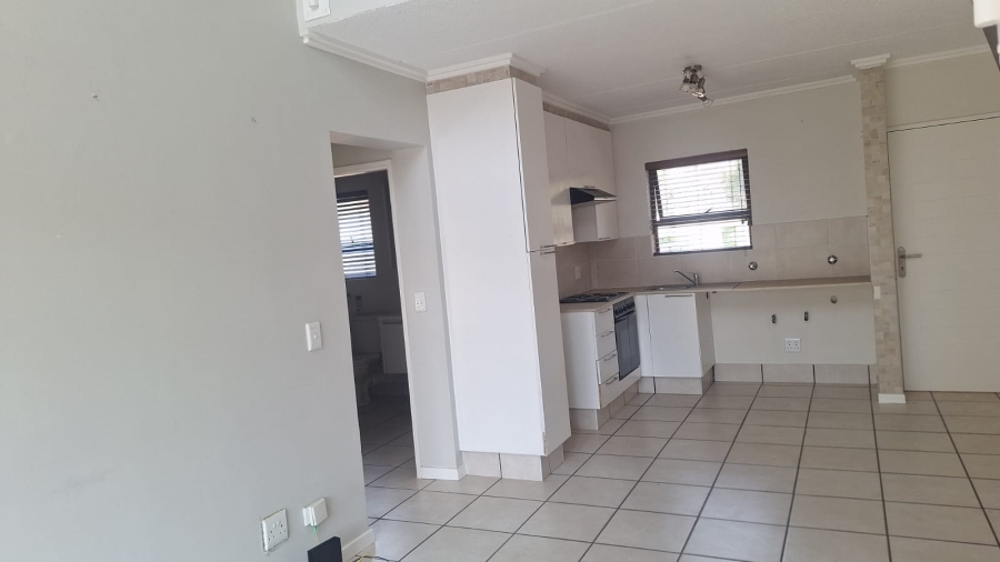 To Let 1 Bedroom Property for Rent in Bryanston East Gauteng