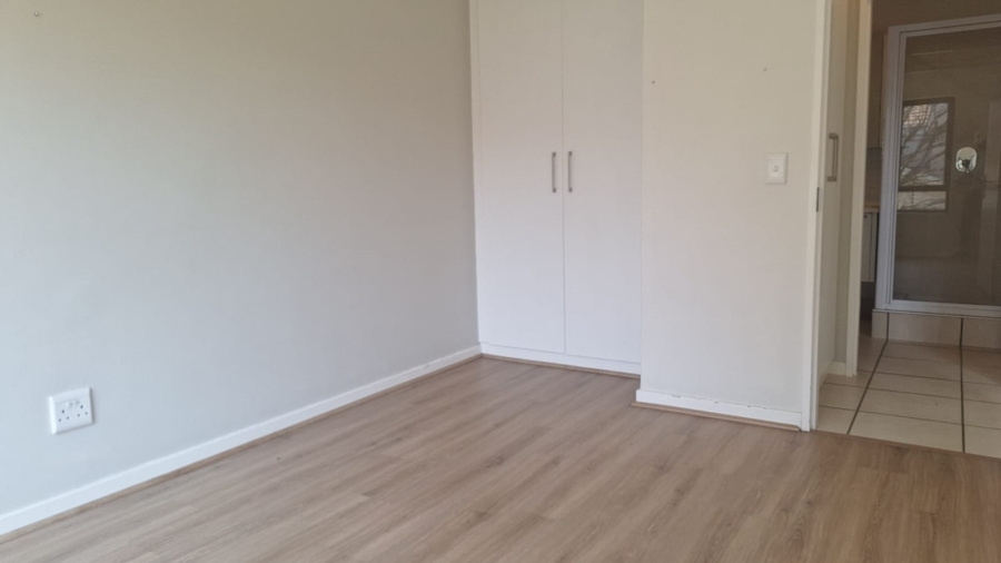 To Let 1 Bedroom Property for Rent in Bryanston East Gauteng