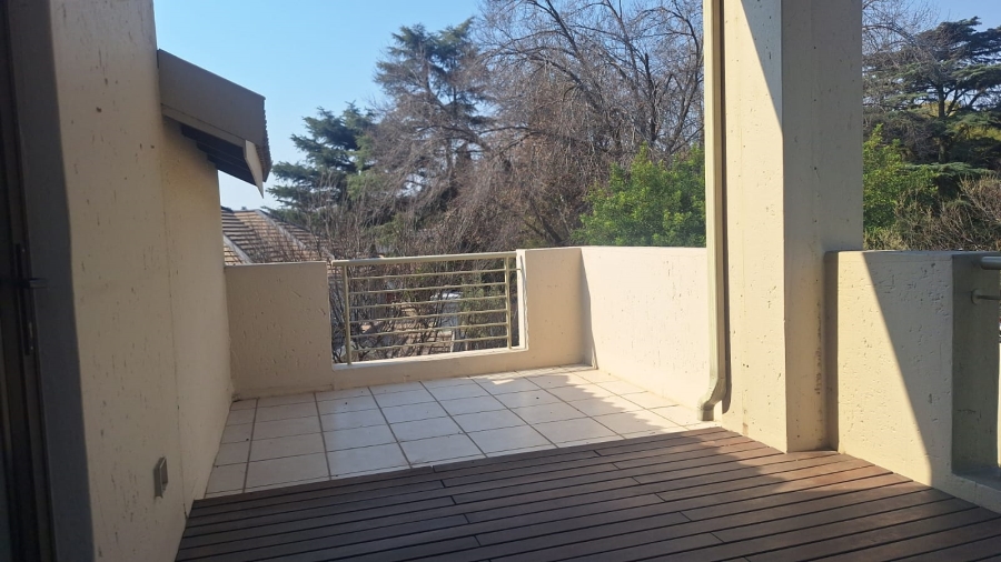 To Let 1 Bedroom Property for Rent in Bryanston East Gauteng