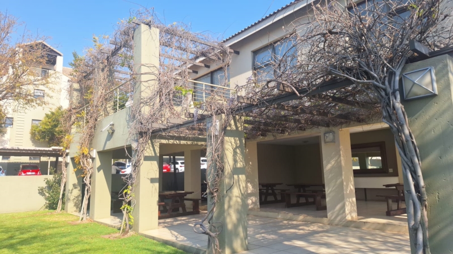 To Let 1 Bedroom Property for Rent in Bryanston East Gauteng