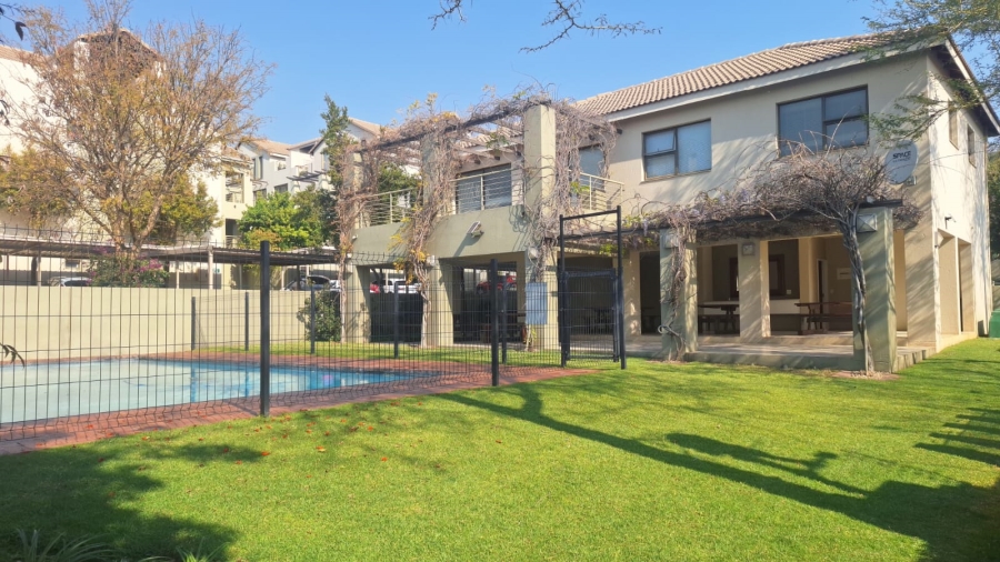 To Let 1 Bedroom Property for Rent in Bryanston East Gauteng