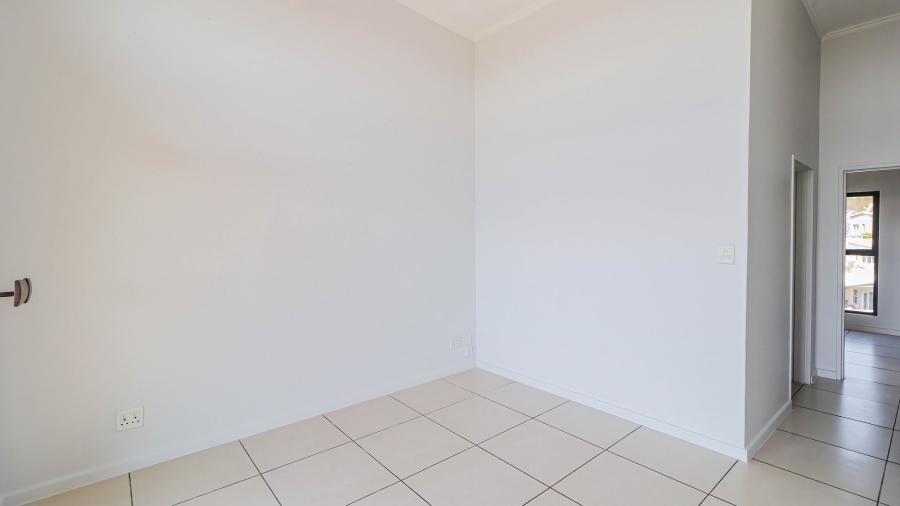 1 Bedroom Property for Sale in Fourways Gauteng