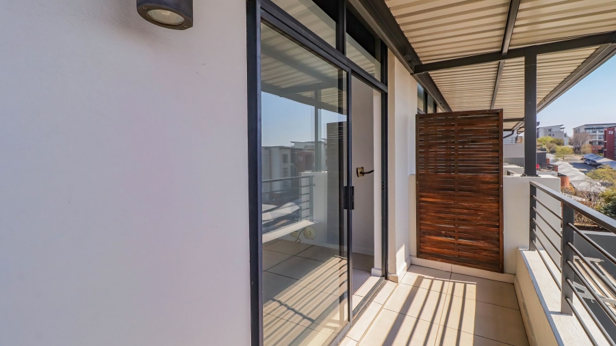 1 Bedroom Property for Sale in Fourways Gauteng