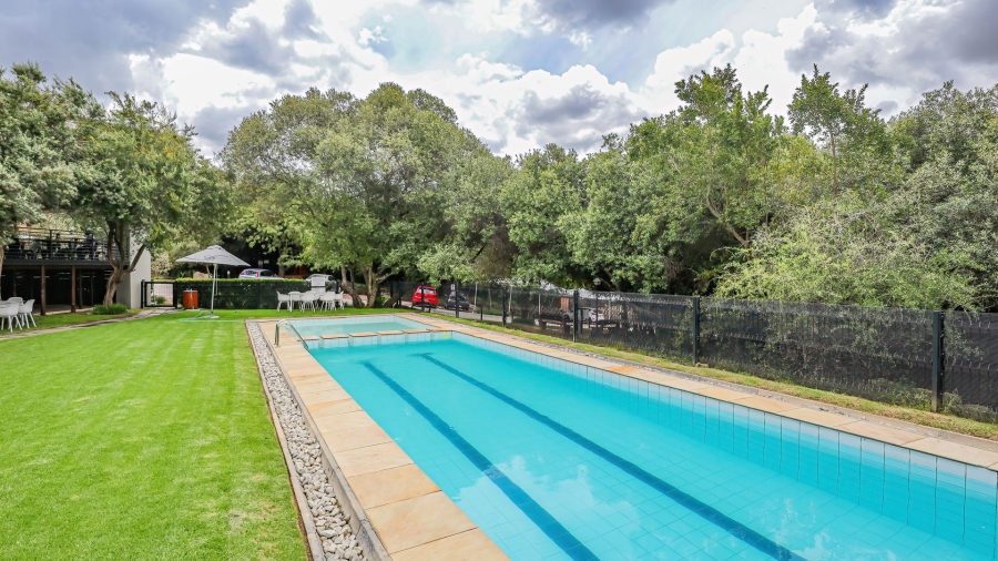 1 Bedroom Property for Sale in Fourways Gauteng